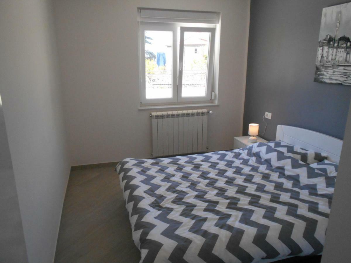 Apartment Laura Kostrena Ngoại thất bức ảnh