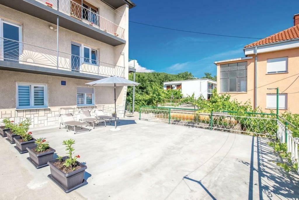 Apartment Laura Kostrena Ngoại thất bức ảnh