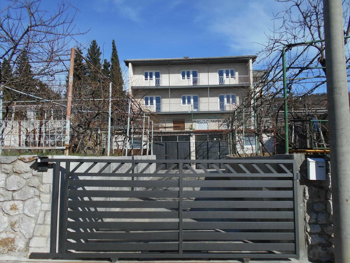 Apartment Laura Kostrena Ngoại thất bức ảnh